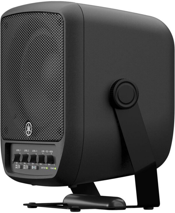 Мобільна акустична система Yamaha Stagepas 100BTR